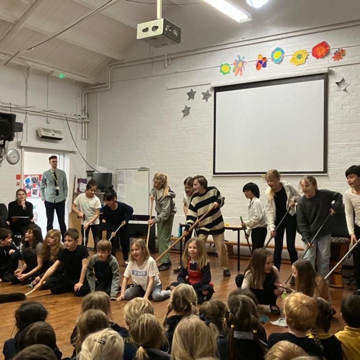 Rupert House School - House music